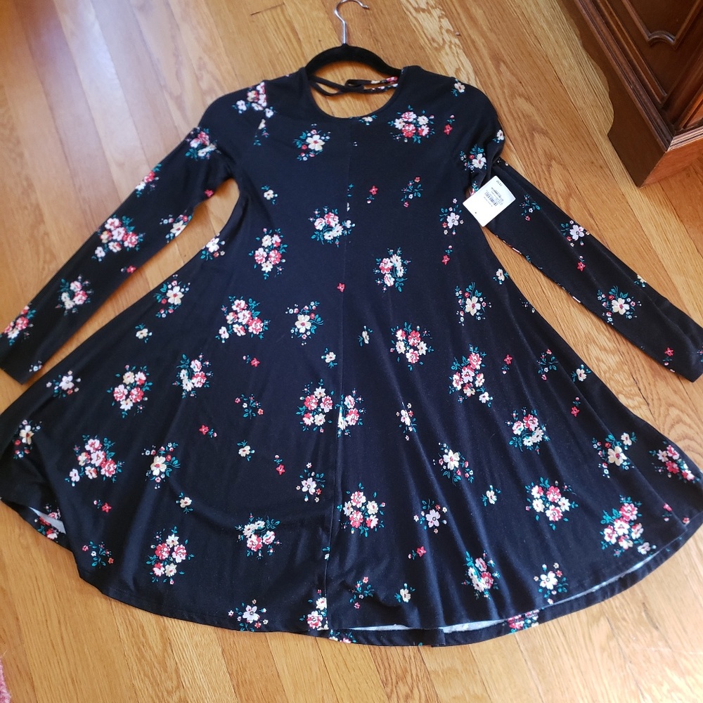 Tucker & Tate Black Floral Dress